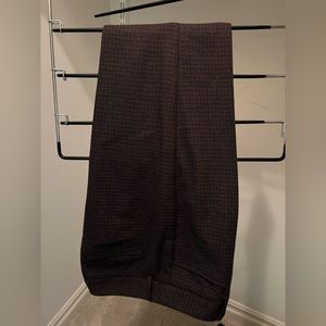 Express the columnist slacks-navy, charcoal and red. Super cute-not infer fit.